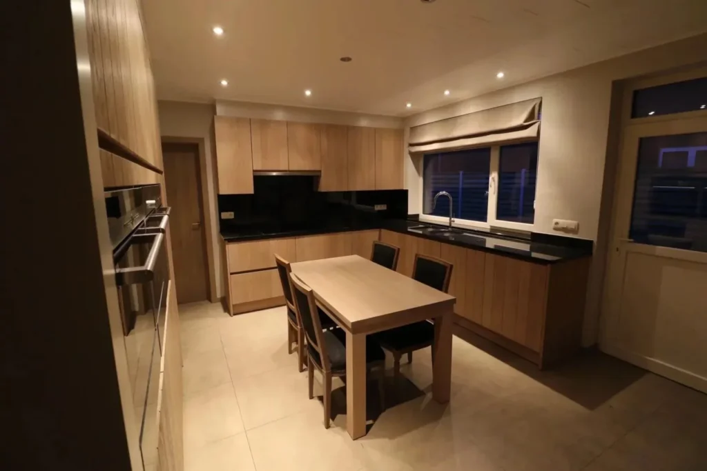 Greeploze houten keuken | Interieur op maat Zulte